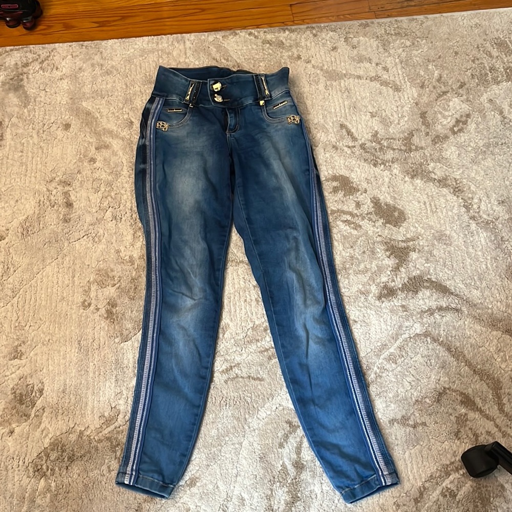 PitBull Jeans size 38 Brazil (size 26 US)